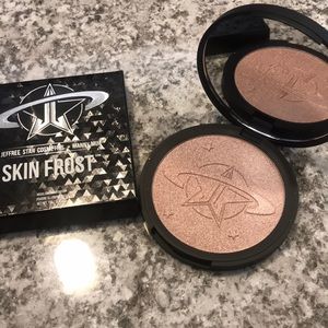 🌸 Jeffree Star Eclipse Highlighter🌸